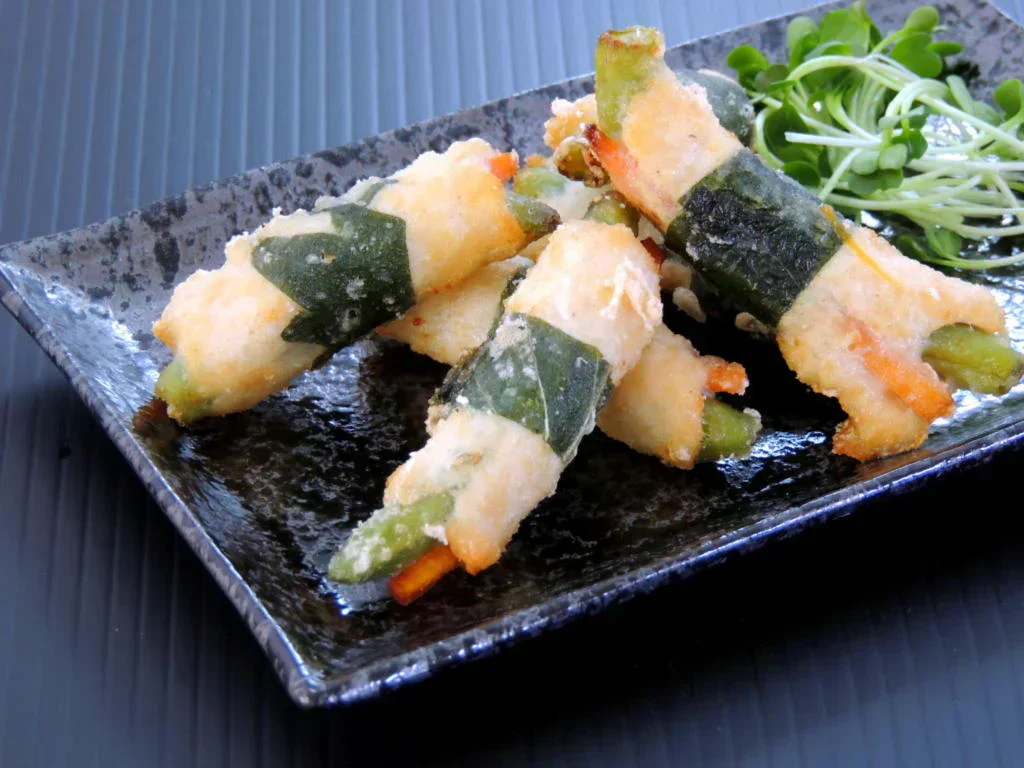 しそ香るささみ野菜天25g 40個入り【業務用 冷凍食品 天ぷら チキン ささみ 鶏肉 鳥肉 おかず おつまみ お弁当 鶏の天ぷら 野菜の天ぷら】