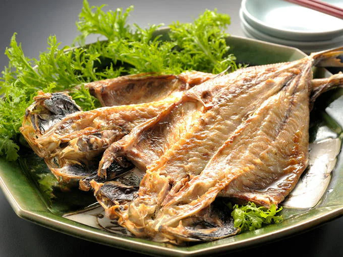 真アジの開き 超特大 3枚 送料無料
