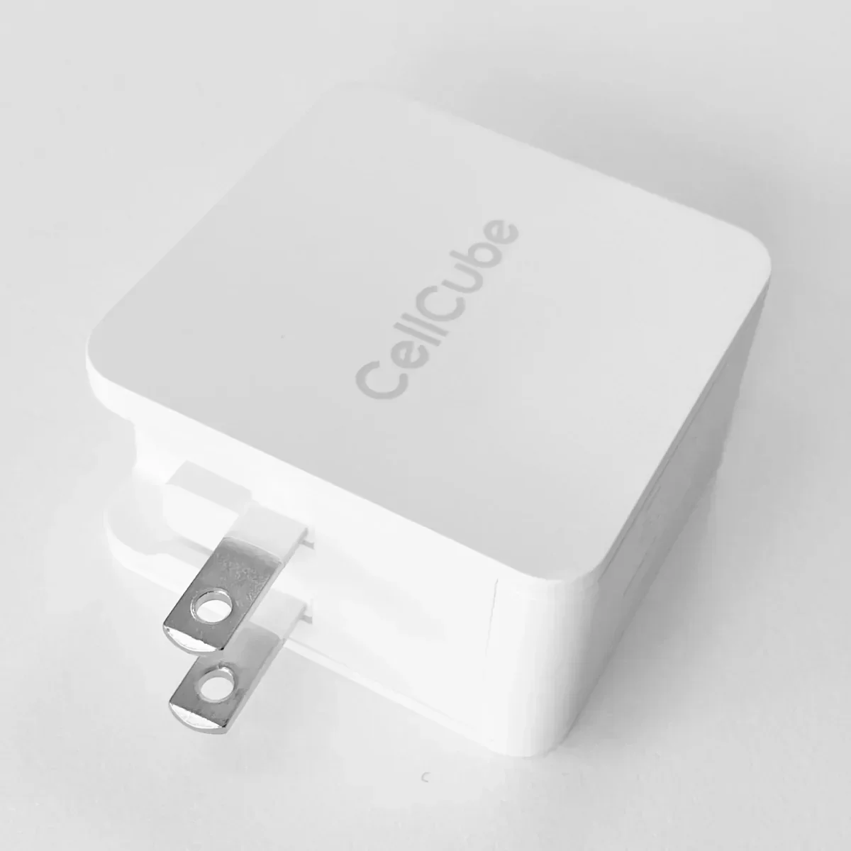 【au 純正 充電器】au +1 collection 純正 充電器 共通 CellCube ACアダプター ドコモ スマホ 利用可能 2ポート USB-C(PD 18W×2)同時18W出力