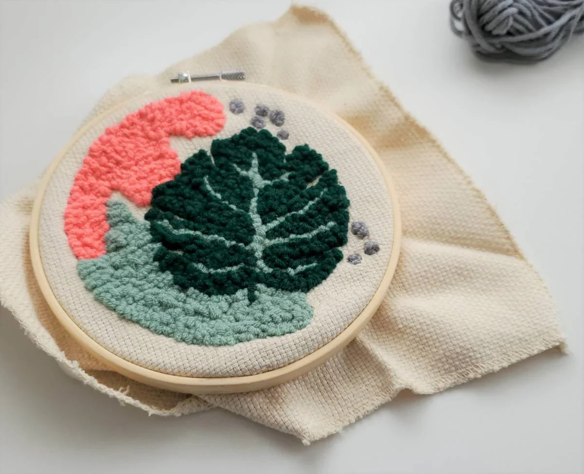 木製 パンチニードル 2本 セット 糸通し付き 極太針 刺繍 針 手芸 編み針 道具 ハンドメイド