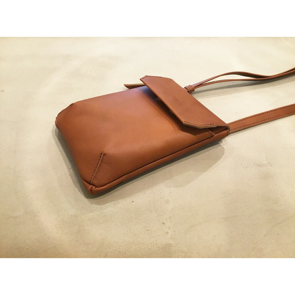 【3人シェア買いでお得】【alto.】縦型スマートショルダーバッグAMSB-1030(ブラウン)
