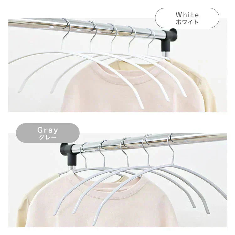 【グレー】【20本セット】すべらないハンガー 落ちない 滑り止め PVCコーティング 防水 型崩れ防止 肩 跡がつかない アーチ型 ニット カーディガン スリムハンガー 三日月 乾湿両用