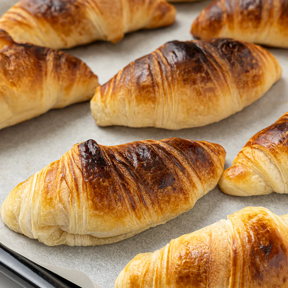 BAKEUp クロワッサン 40g 65個 賞味期限間近 メガ盛り グルメ 冷凍 フランス 発酵不要 バター 人気 ヨーロッパ スイーツ おやつ パン 極うま