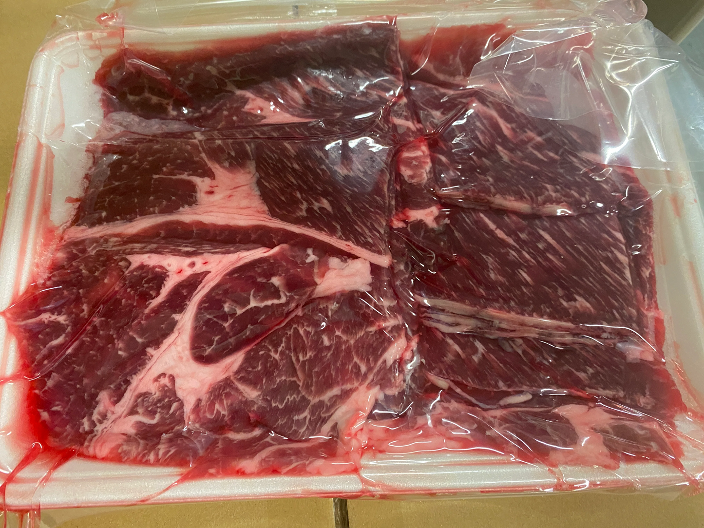 牛肩ロース しゃぶしゃぶ、すき焼き、焼肉用2mmスライス 1kg