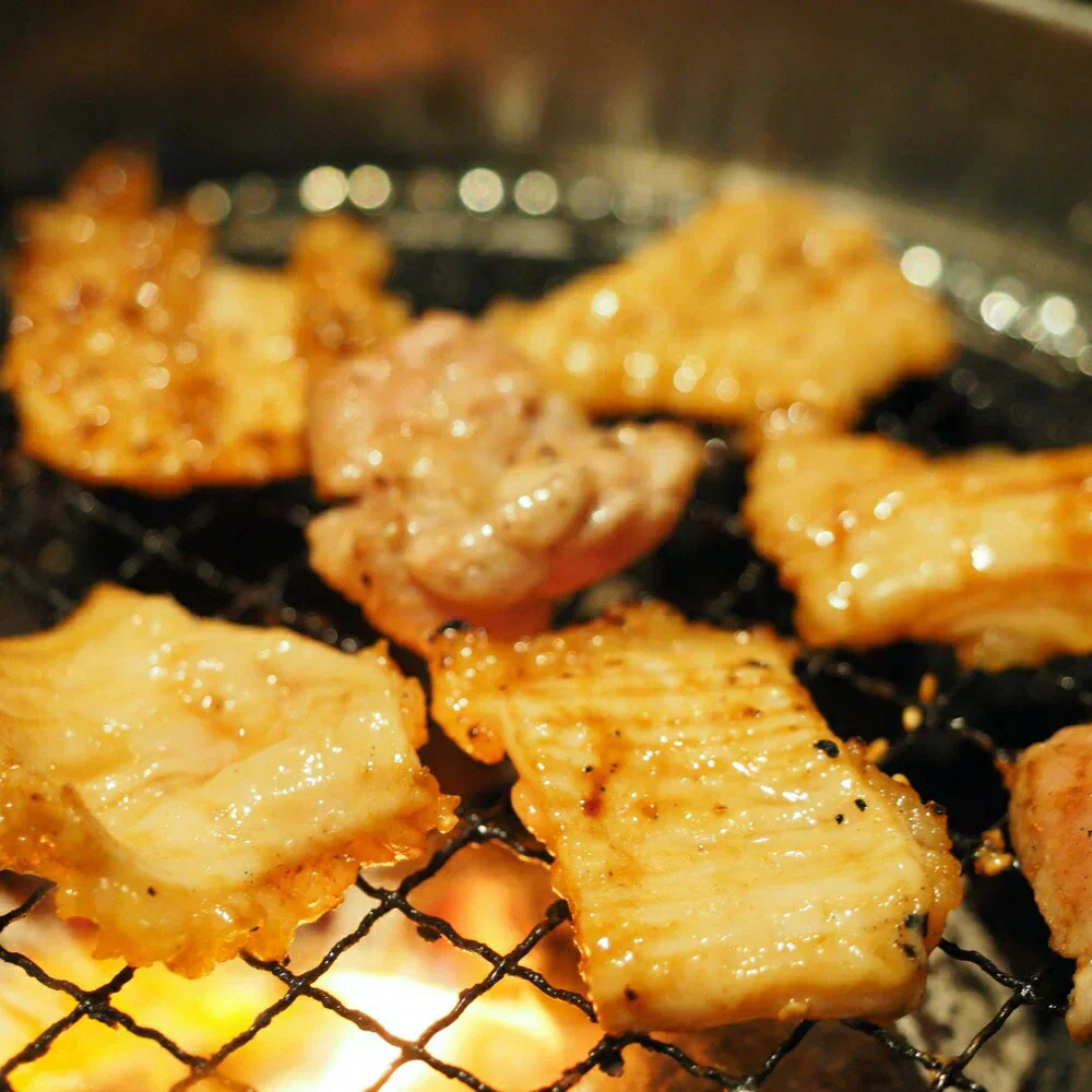 国産 大トロホルモン(小腸)1kg