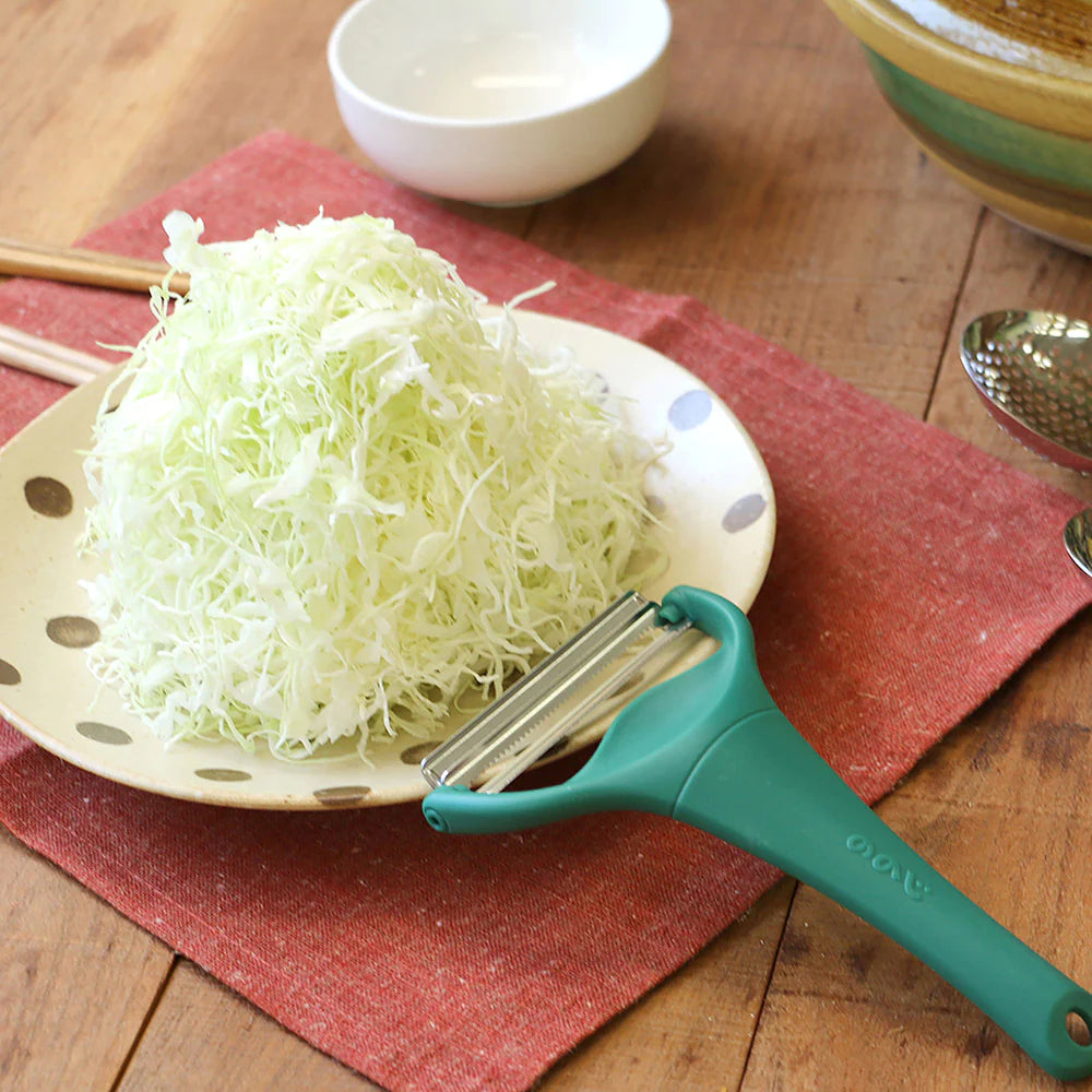 キャベピィMAX 最安値挑戦中 ののじ 正規品 グリーン キャベツ 千切り ピーラー CBP-04G 【ゆうパケットでお届け】【日時指定不可】【送料無料】/ max キャベピィ キャベツピーラー スライサー キャベピー マックス 緑 簡単 時短 調理器具 お取り寄せ 通販 /