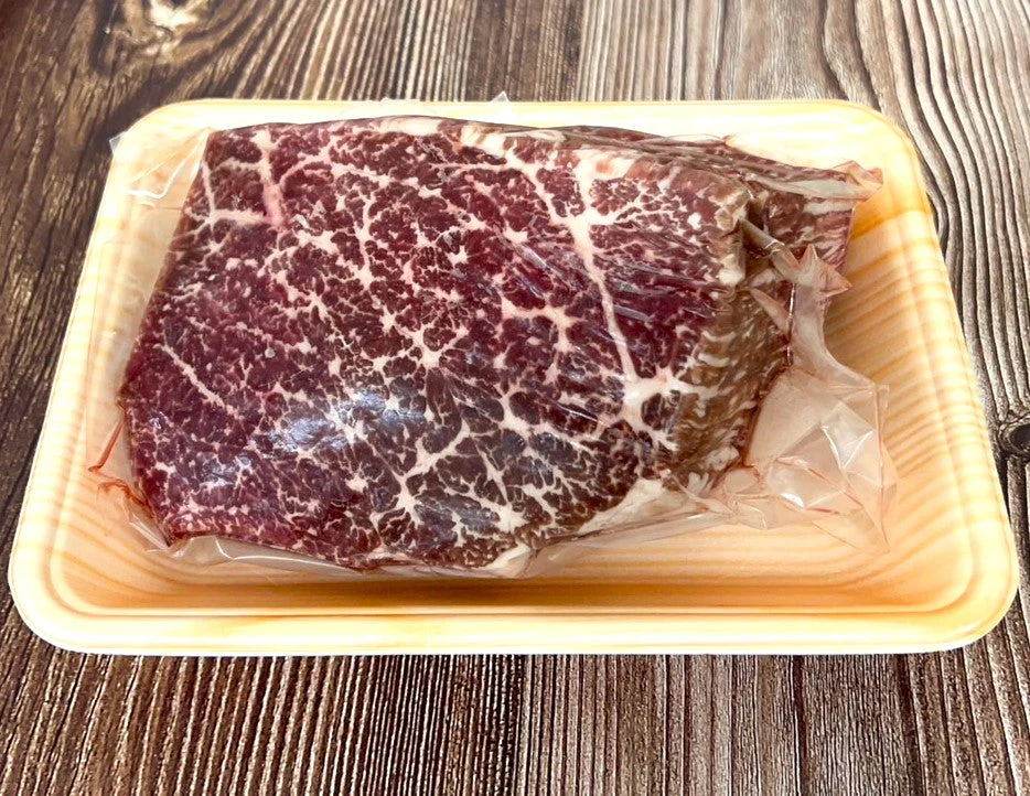 九州産黒毛和牛モモブロック 約500g~600g 牛肉 ギフト 送料無料 黒毛和牛 贈答品 冷凍 ローストビーフ 和牛 牛モモ お手軽 お取り寄せ お取り寄せグルメ 北海道と沖縄を除き 【送料無料】