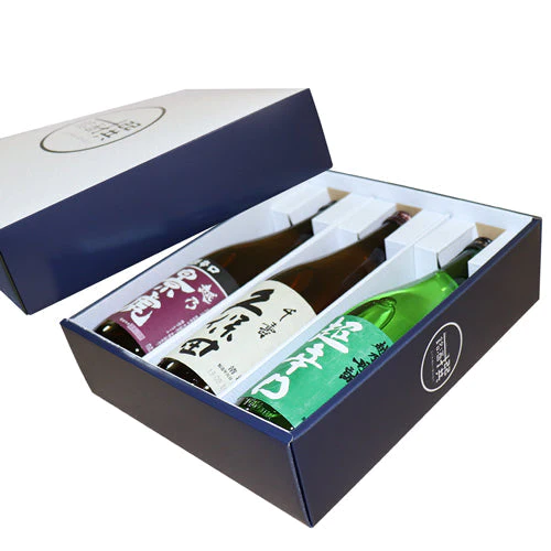 新潟の超辛口の日本酒 飲み比べセット 720mlx3本 久保田(千寿)、越乃景虎(超辛口)、越乃丹誠(超辛口) オリジナル化粧箱入り ラッピング済み