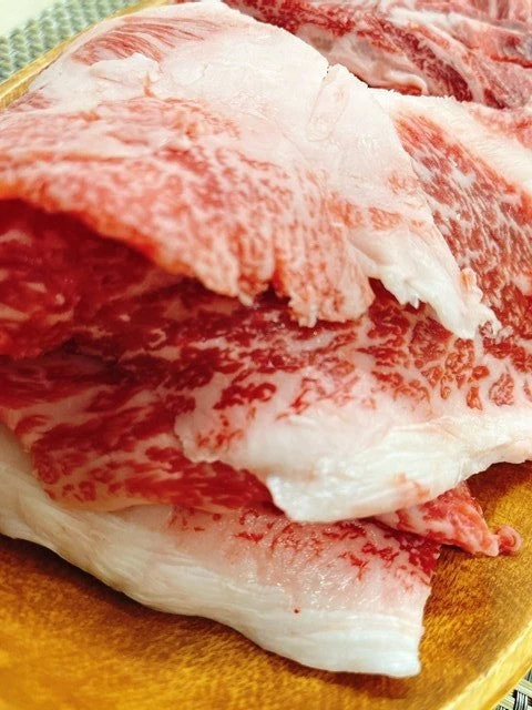【肉の日】【100gあたり288円】【当店売上No.1👑】黒毛和牛サーロインすじ 1kg 牛すじ