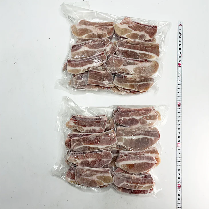 スペアリブ 1.4kg 1400g 焼くだけ これだけでみんな満足 豚肉 ぶた肉 お肉 食肉 父の日 ギフト 送料無料 冷凍