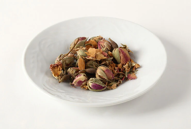 有機JAS オーガニック・ハーブ ローズバッズ 50g 【 ハーブティー ハーブ ドライハーブ 茶葉 薔薇 バラ ローズ 無農薬 お茶 】