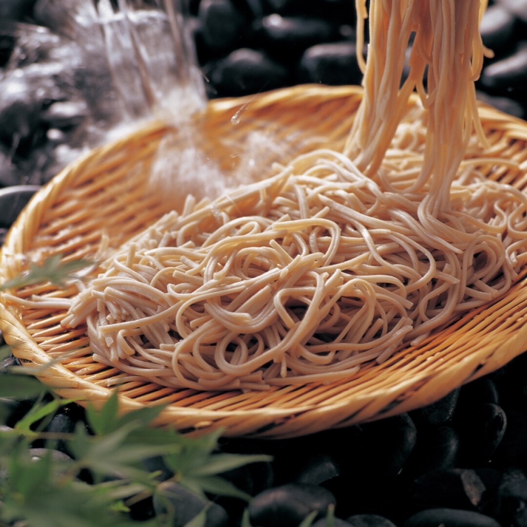 「生冷凍」信州十割そば そば 蕎麦 十割そば 国産 そば粉 信州そば 信州 そば湯 縁起物 生麺 のどごし 冷凍 生冷凍 ギフト 贈り物 プレゼントグルメ 夏ギフト 贈り物 お取り寄せ 人気 おすすめ ランキング ※代引不可