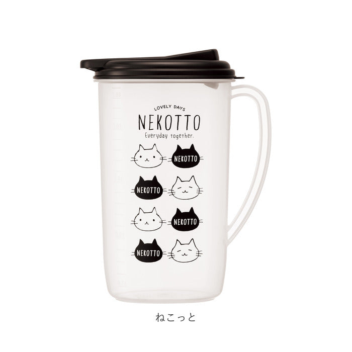 【トトロプランツ・ウォーターポット】 ピッチャー おしゃれ 通販 水差し 冷水筒 麦茶ポット 洗いやすい 約 2l タテ置き 1.9L 大きめ 縦冷水筒 ウォーターポット 縦置き お茶 ジャグ かわいい キッチン雑貨 冷蔵庫