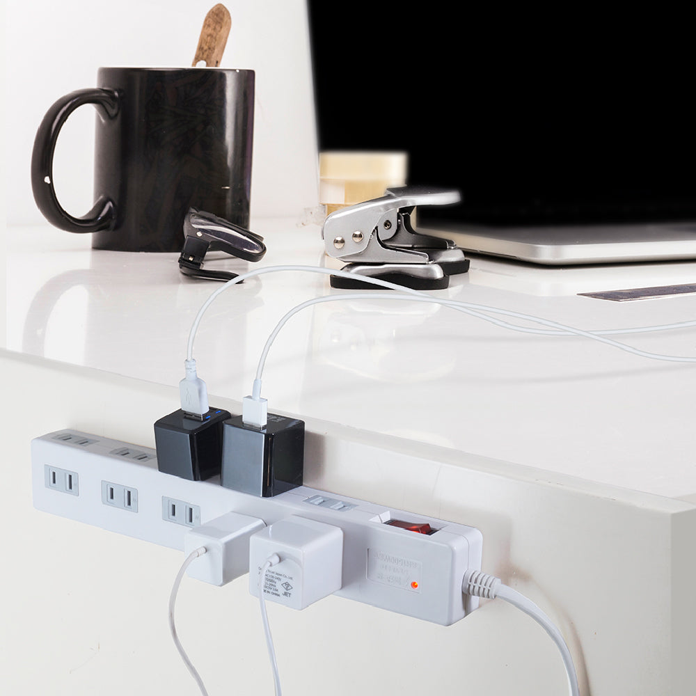 マグネット付 電源タップ コンセント10個口 1m 18ヵ月保証 雷ガード ブレーカー 一括集中スイッチ テレワーク タコ足 コンセントタップ 延長コード【ホワイト】