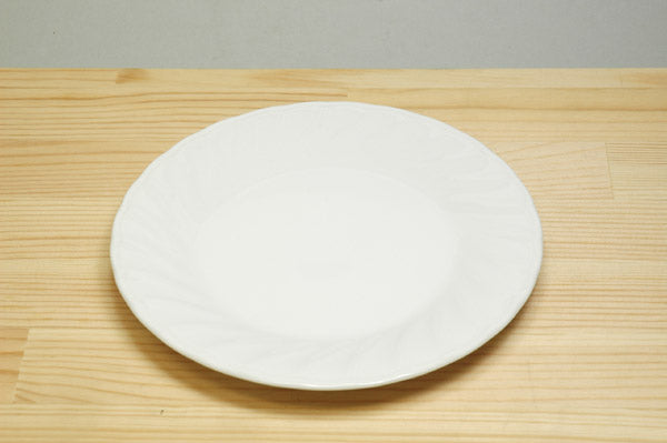 K/Wホワイト6.5吋パン皿 白 食器 陶器 磁器 白磁 ケーキ皿 取り皿 パン皿 ホテル レストラン プロ使用 家庭用 業務用 本格 陶器のふる里 stockヤ