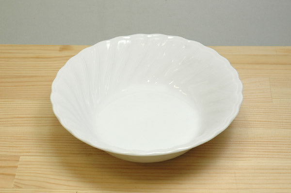 K/Wホワイト6.5吋オートミル 白 食器 陶器 磁器 白磁 サラダ スープ皿 ホテル プロ使用 業務用 本格 ポーセリンアート 絵付け 陶器のふる里 stockヤ