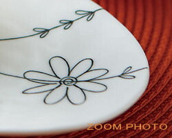 フラワーライン七〇楕円深皿 幅22.5cm 磁器 カレー パスタ皿 深皿 花 カレー皿 おしゃれ 陶器のふる里 trys亜