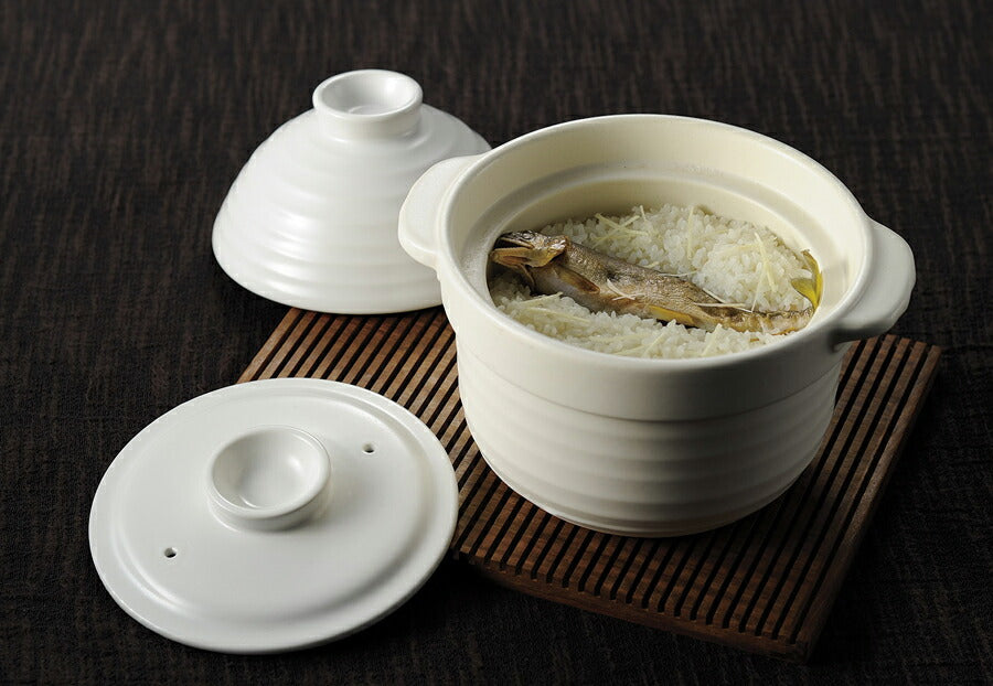 ご飯炊き土鍋3合炊きホワイト 炊飯鍋 白 シンプル 直火専用 耐熱鍋 国産 日本製 陶器のふる里 trys光