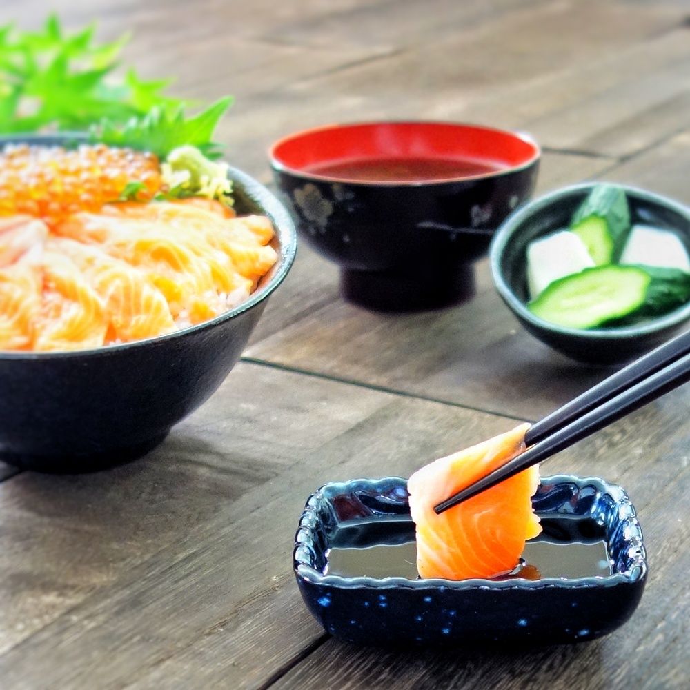 【3人シェア買いでお得】脂の乗った三陸産お刺身銀鮭とイクラの親子丼セット たっぷり3~5人前 サーモンと鱒子いくらのはらこ飯 ギフト お中元 父の日 母の日 送料無料