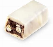 【送料無料】白いブラックサンダー 1箱 16袋入り×3/チョコレート菓子/有楽製菓