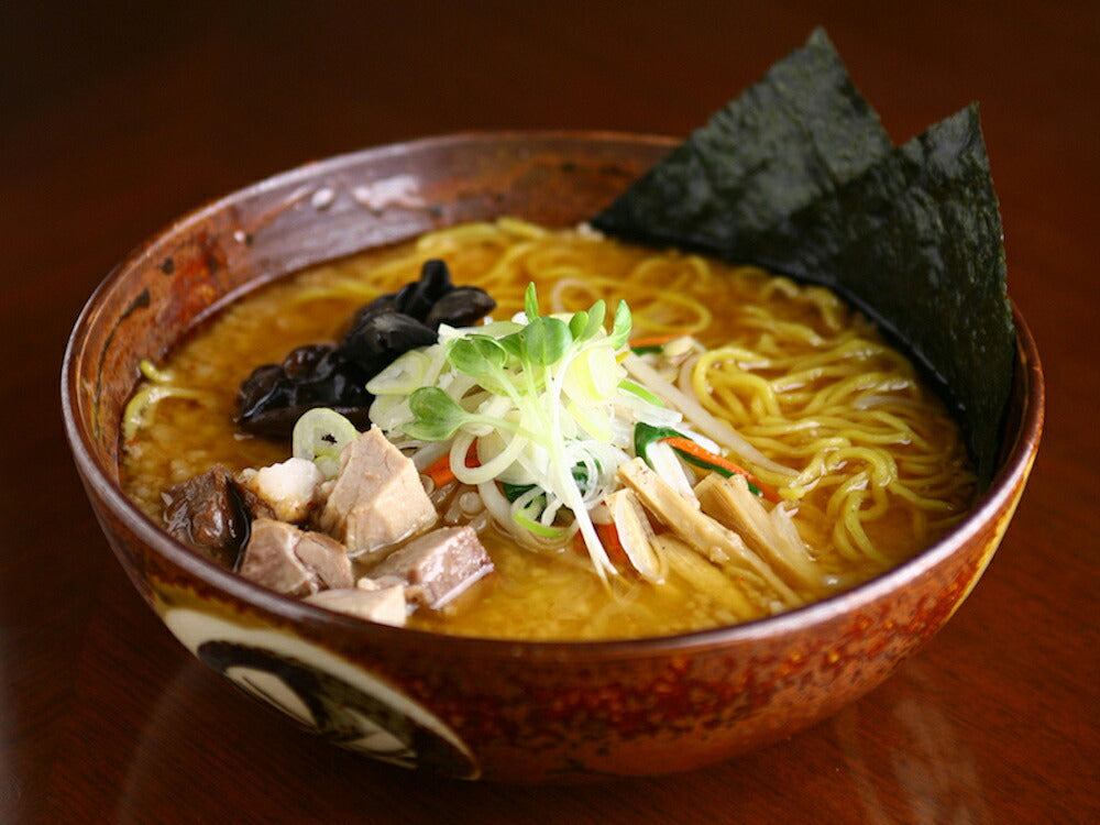 札幌ラーメン 白樺山荘 コク味噌味 2食入 北海道 ラーメン 有名店 札幌 人気 名店 生麺 お土産 手土産 自宅で ギフト お取り寄せ