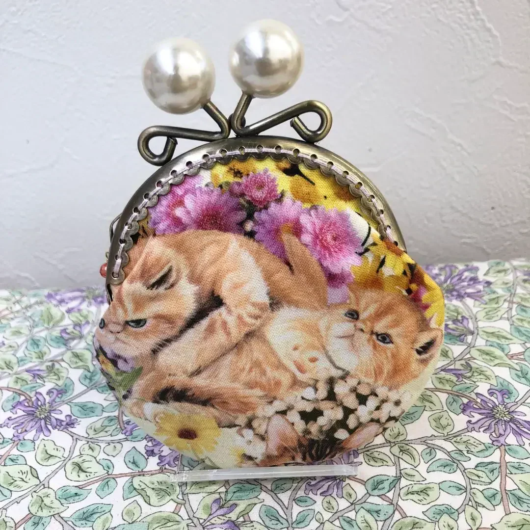 こねこ がま口 小銭入れ 猫 ネコ ねこ　ネコ雑貨　財布　ガマ口