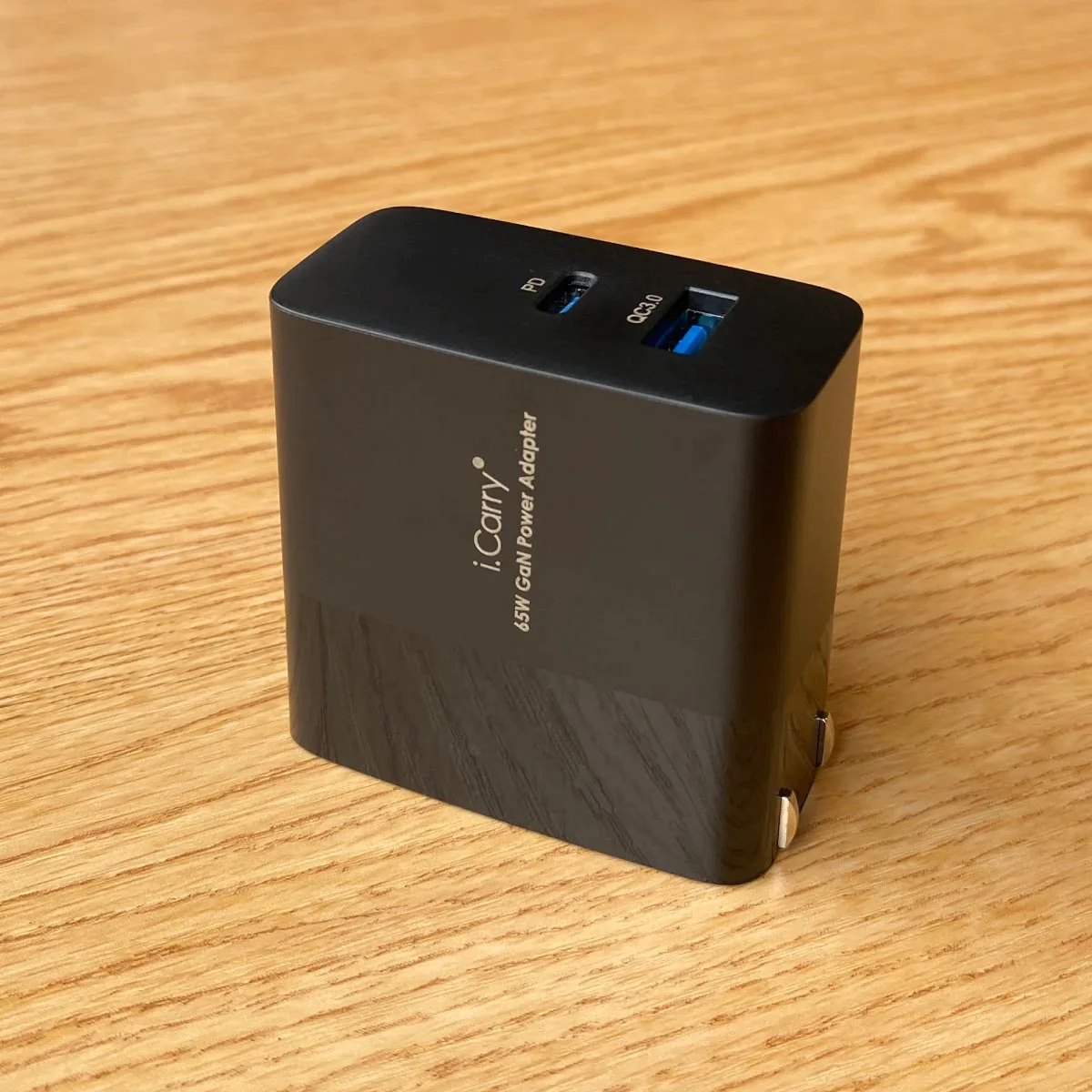 （ブラック）GaN 65W 窒化ガリウム 高速充電器 iphone13 12 11 Switch iPad Galaxy Z Flip3 Fold3 17-ACG22PU-BK