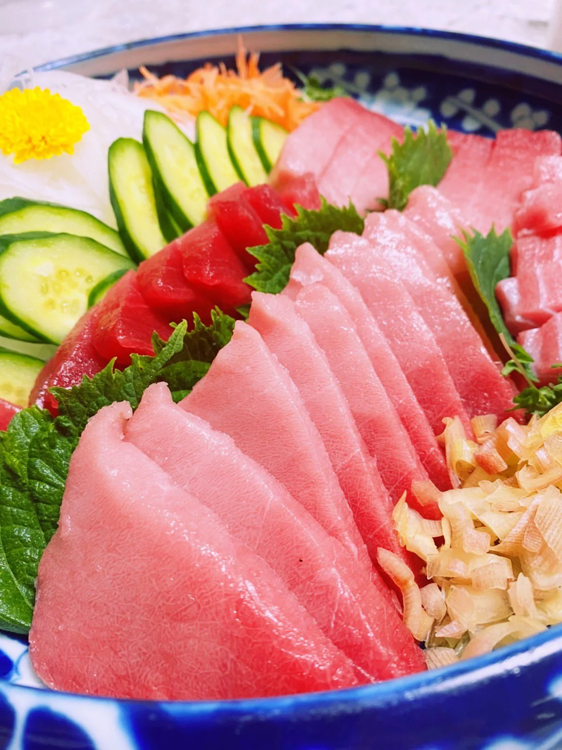 お任せマグロセット　赤身1サク&中トロ1サクの2サクセット　お刺身
