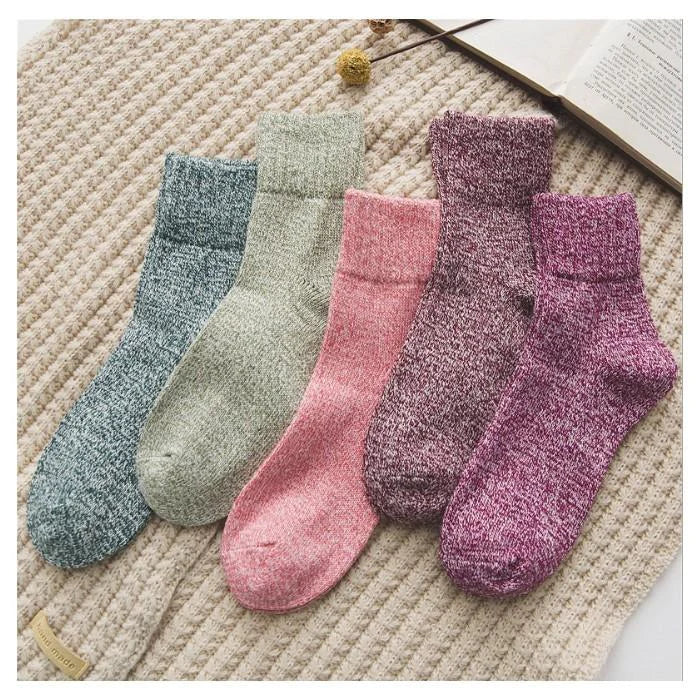 【予約商品・発送時期は商品説明に記載】レディース 靴下 暖かい かわいい ソックス 5足 セット 無地 春 秋冬 柄 おしゃれ あったか インスタ映え 送料無料 ギフト プレゼント