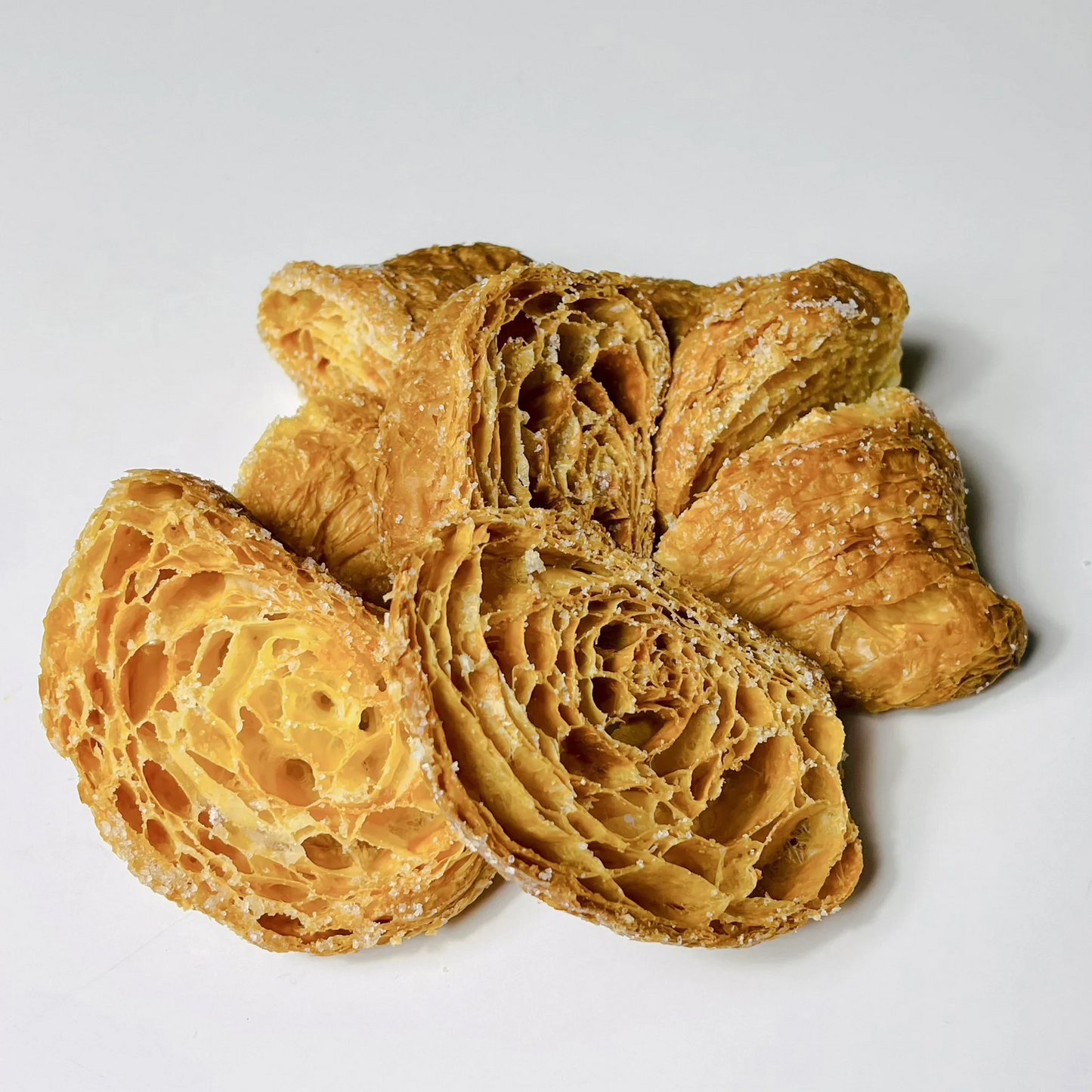 マダムのおやつシリーズ　クロワッサンラスク　2ｐセット（80ｇ×2ｐ）ラスク ギフト 送料無料　クロワッサン 常温 おやつ　　お手軽 お取り寄せ お取り寄せグルメ 北海道と沖縄を除き 【送料無料】