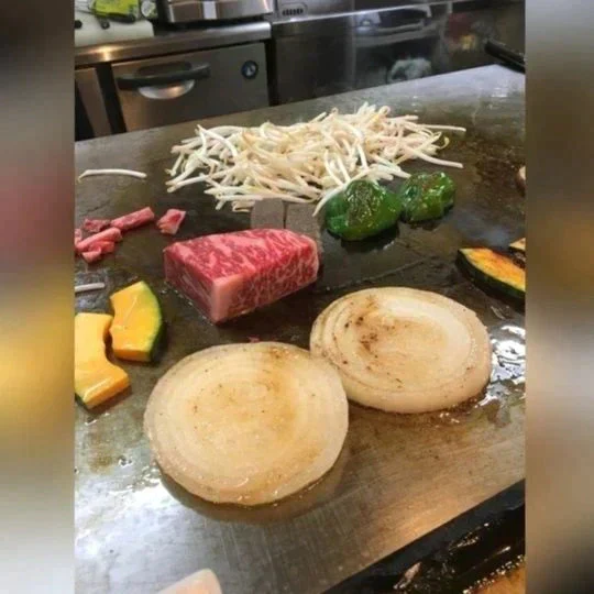 訳あり玉ねぎ3kg🧅シャーロットオニオン🧅淡路島極熟玉葱🧅送料無料 たまねぎ タマネギ【フレッシュセール】