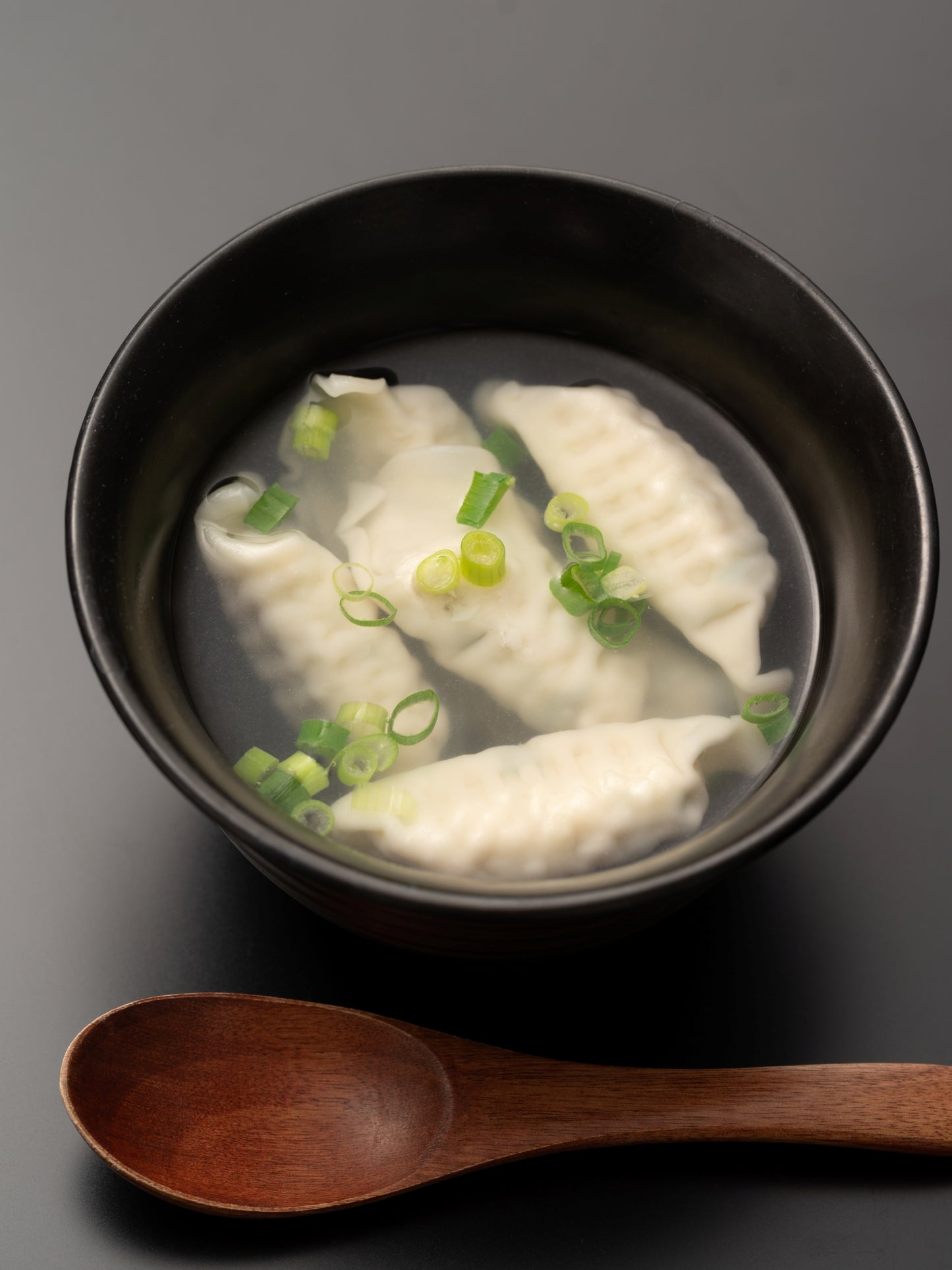出水田鮮魚のおさかな餃子（８個×４パック）