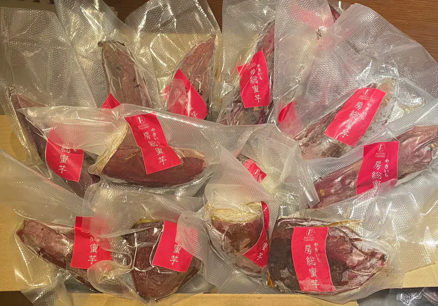 【出荷量10t突破！！房総蜜芋！！千葉県産紅はるか使用！！大容量がお買い得！便利な食べきり個包装！冷凍焼き芋！！4㎏（12本～20本）高糖度紅はるかをじっくり焼き上げました！】さつまいも　焼き芋　ねっとり美味しい クール便込で圧倒的価格　焼き芋4㎏個装