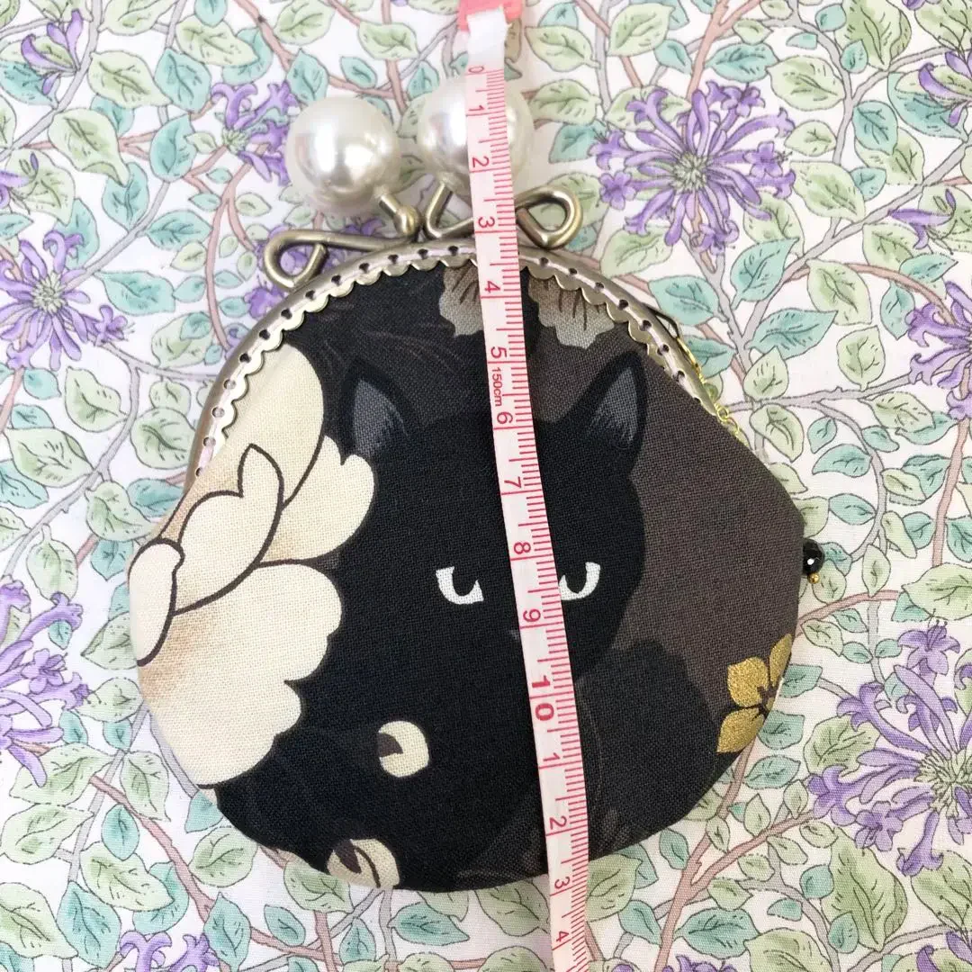 黒猫　がま口　財布　小銭入れ　クロネコ　ガマ口　猫　ねこ雑貨　猫雑貨