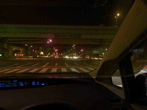2in１ カーバイザー [ 車 日差し 運転 ドライブ テレビ サングラス 遮光板 照り返し 太陽光 ギラツキ軽減 斜光 安心 安全 事故予防 ]