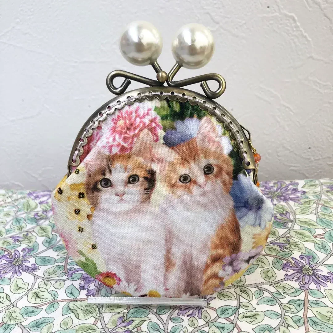 こねこ がま口 小銭入れ 猫 ネコ ねこ　ネコ雑貨　財布　ガマ口