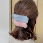 (ブラック)もこもこヘアピン 大きめ　ヘアクリップ　韓国風　ヘアアクセサリー　かわいい　オシャレ　髪飾り パーティー飾り 上品