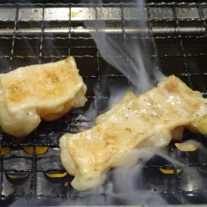 牛シマチョウ（高品質ホルモン）焼肉/BBQ用 1kg（100g×10パック）