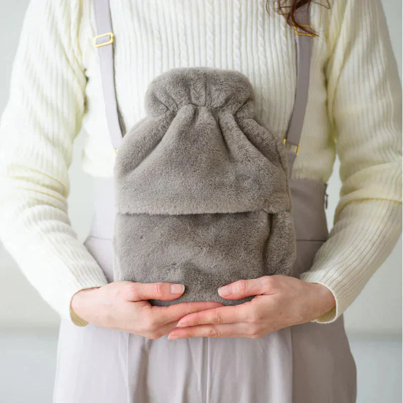 『ふわふわ湯たんぽ ハグ・ミー』 湯たんぽ ゆたんぽ 冬 暖かい 節電 可愛い ふわふわ シンプル 肌ざわり グレー プレゼント ギフト