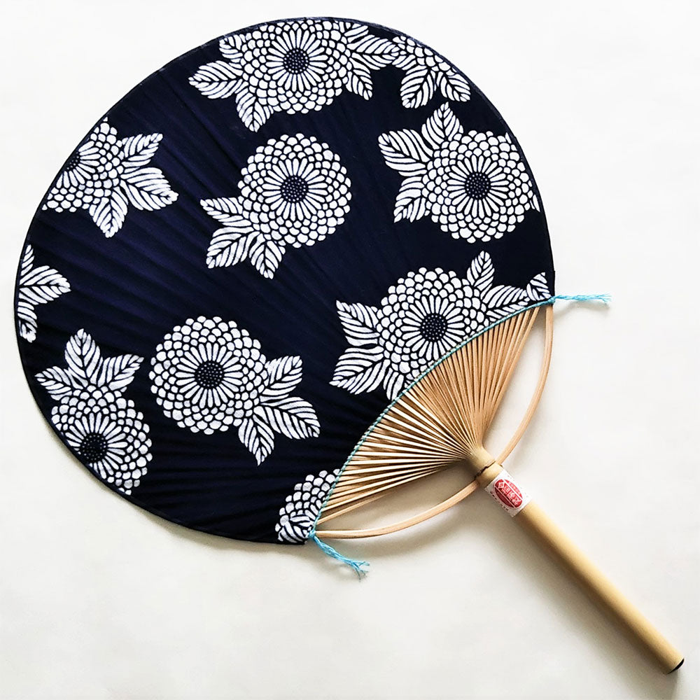 三重県指定伝統工芸品 日永うちわ 伊勢木綿 紺（大）箱入