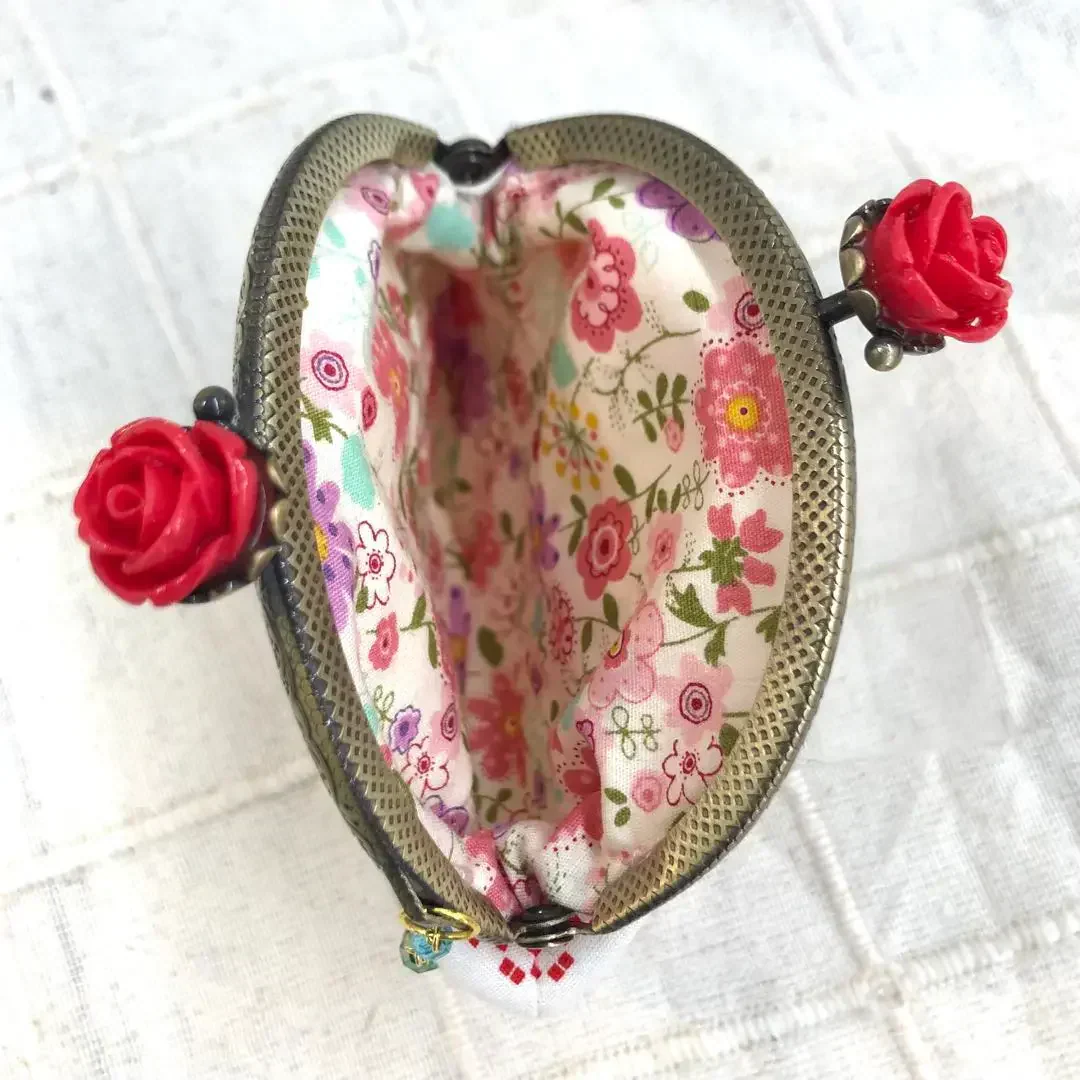 ガマ口 マーガレット & ソフィー 財布　小銭入れ　薔薇　がま口　がまぐち