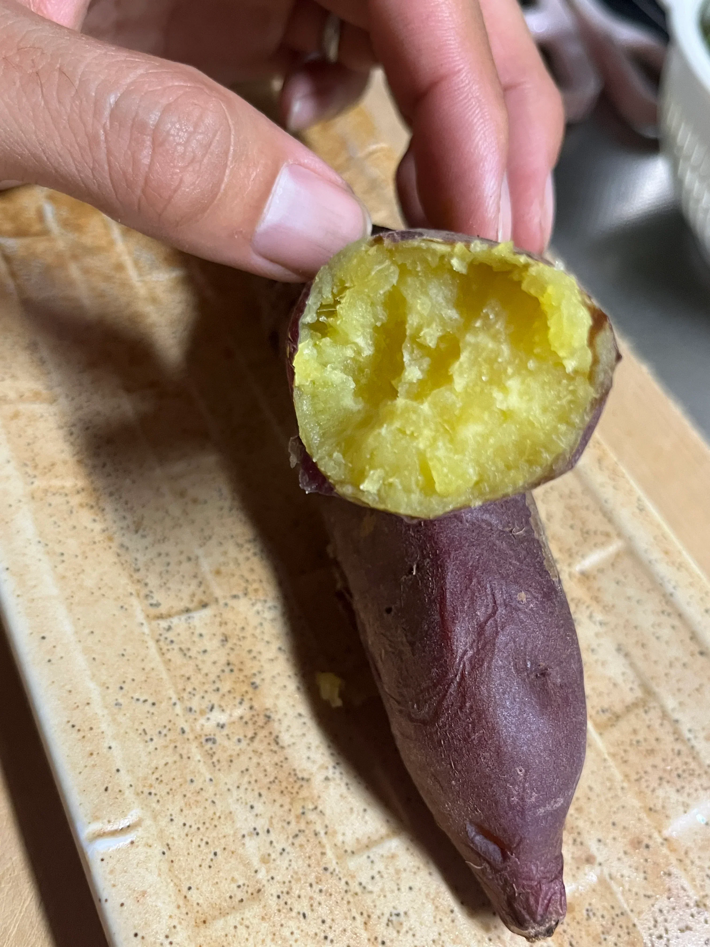 秋の贅沢な甘味★完熟シルクスイート　訳なし品　食べやすいサイズ　1Kg