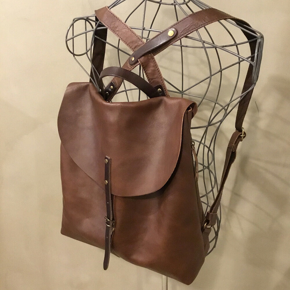 【3人シェア買いでお得】alto. フラップリュック Ｌ AMSB-1700 ブラウン