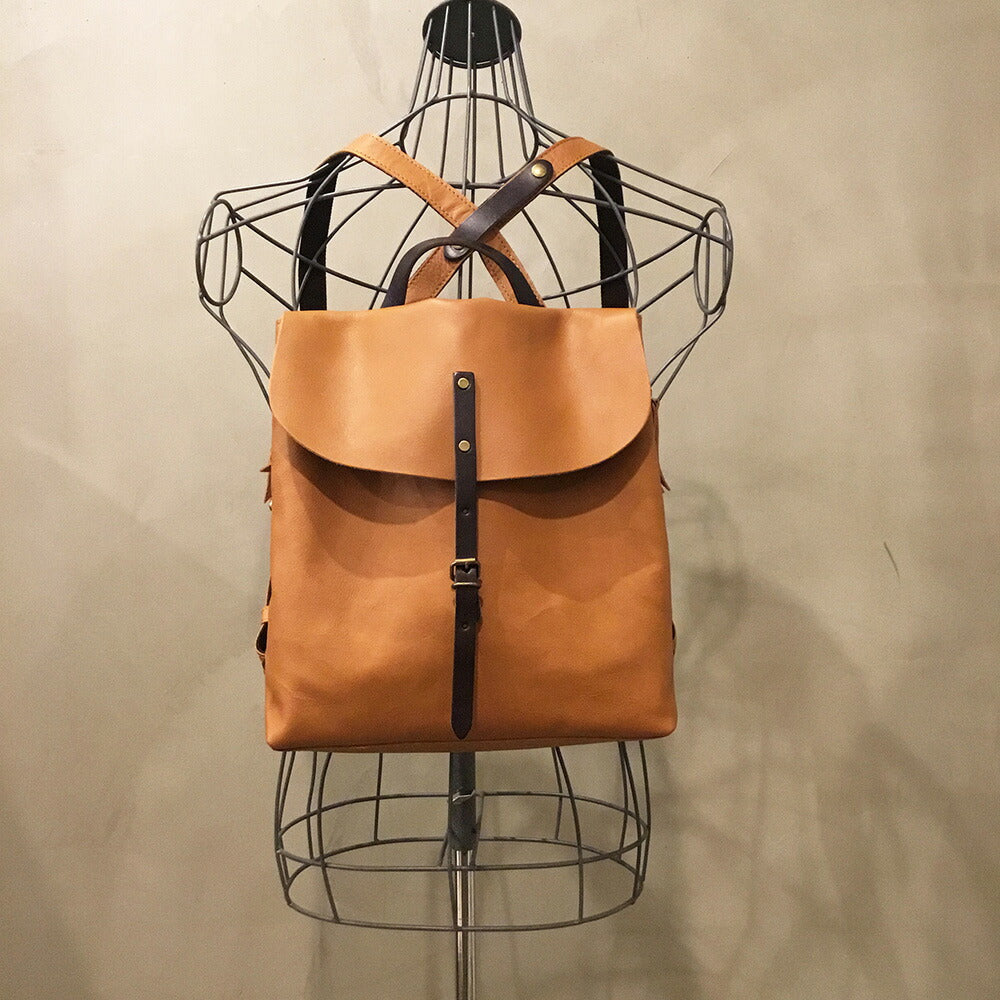 【3人シェア買いでお得】【alto.】フラップリュック（Ｍ）AMSB-1705（キャメル）