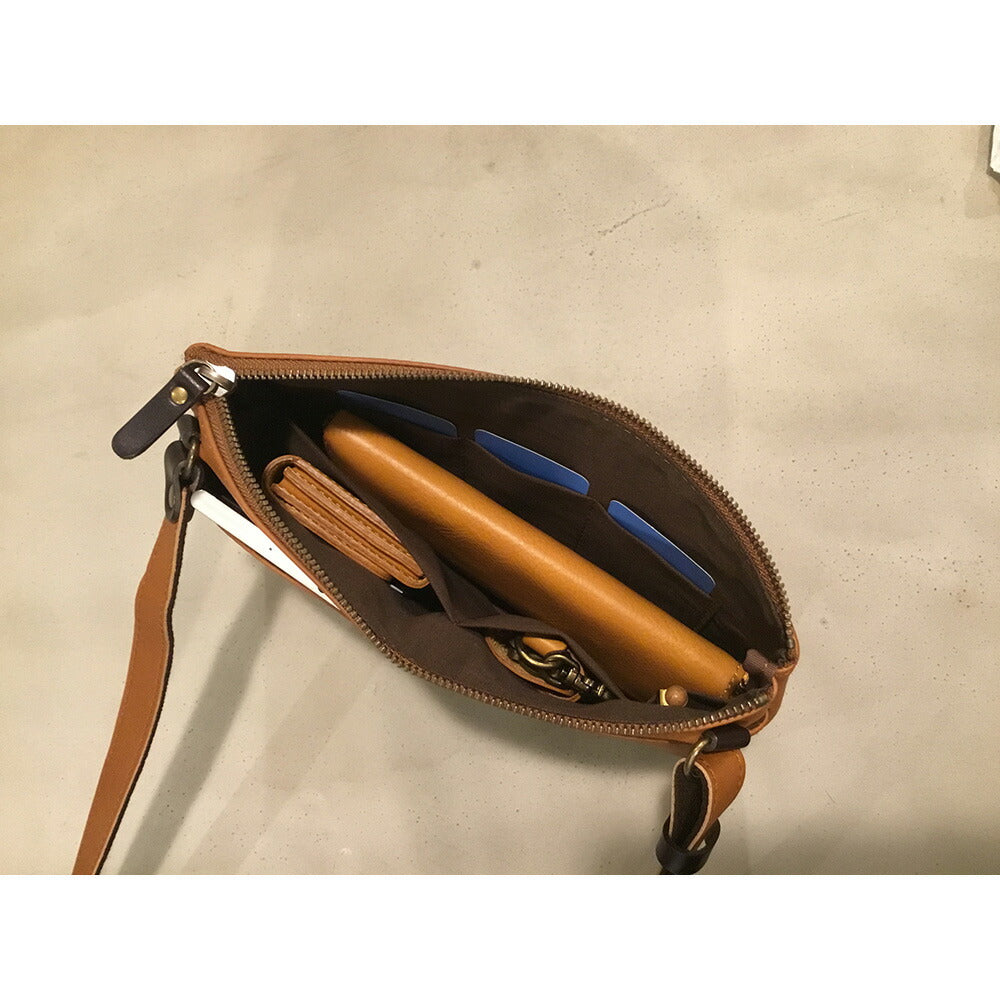 【3人シェア買いでお得】【alto.】スマートショルダーバッグ／サコッシュ（Ｓ）AKEB-3102（ブラウン）