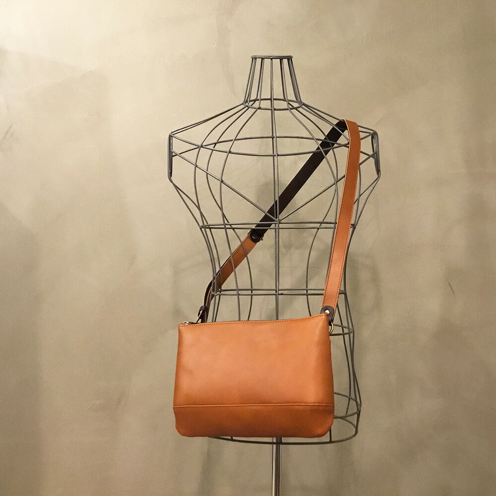 【3人シェア買いでお得】【alto.】スマートショルダーバッグ／サコッシュ（Ｌ）AKEB-3102（ブラウン）