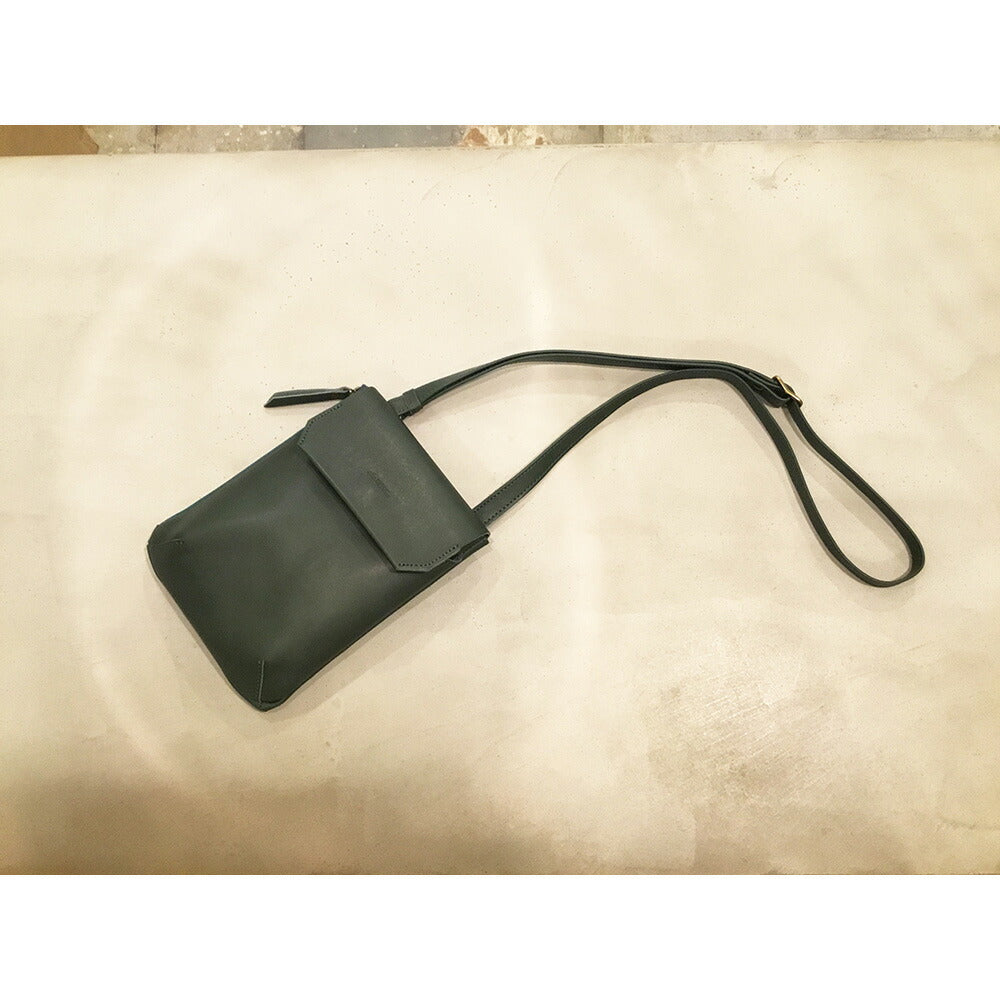 【alto.】縦型スマートショルダーバッグAMSB-1030（グリーン）