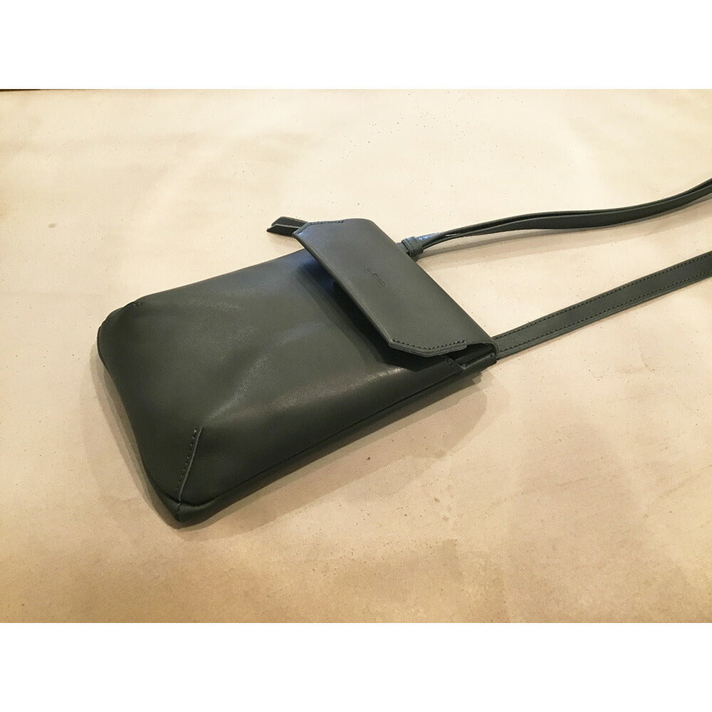 【3人シェア買いでお得】【alto.】縦型スマートショルダーバッグAMSB-1030（グリーン）