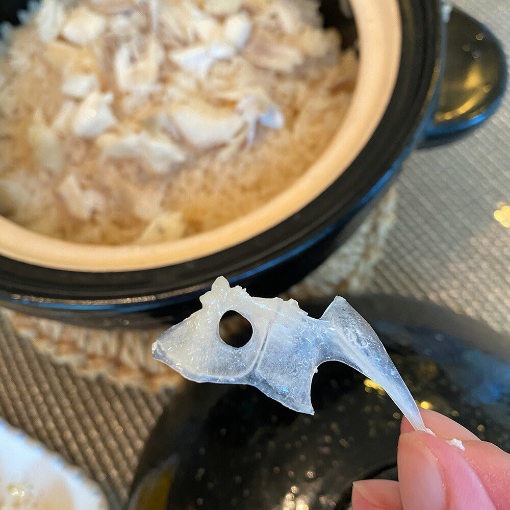 明石めで鯛や 幸せの鯛かぶと飯、さば煮セット