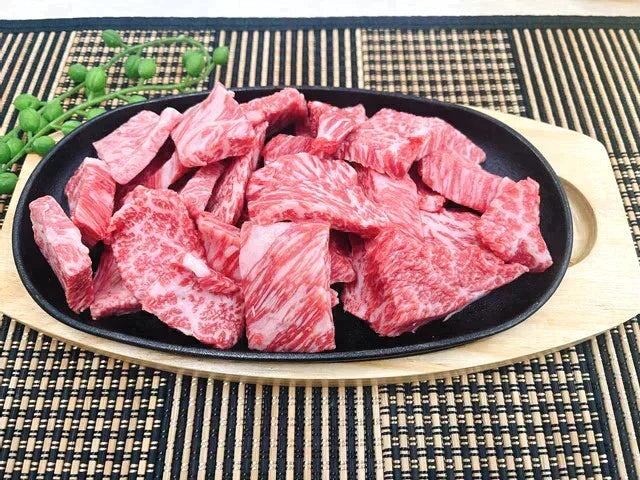 【年末の贅沢に！】折り箱入！黒毛和牛サーロイン贅沢切り落とし 600g